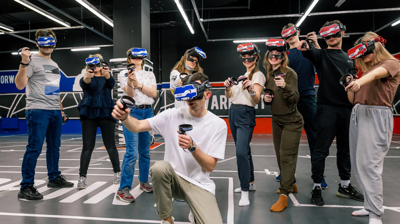 Geburtstag in der VR-Arena Varpoint Berlin-Tegel – Gruppenphoto